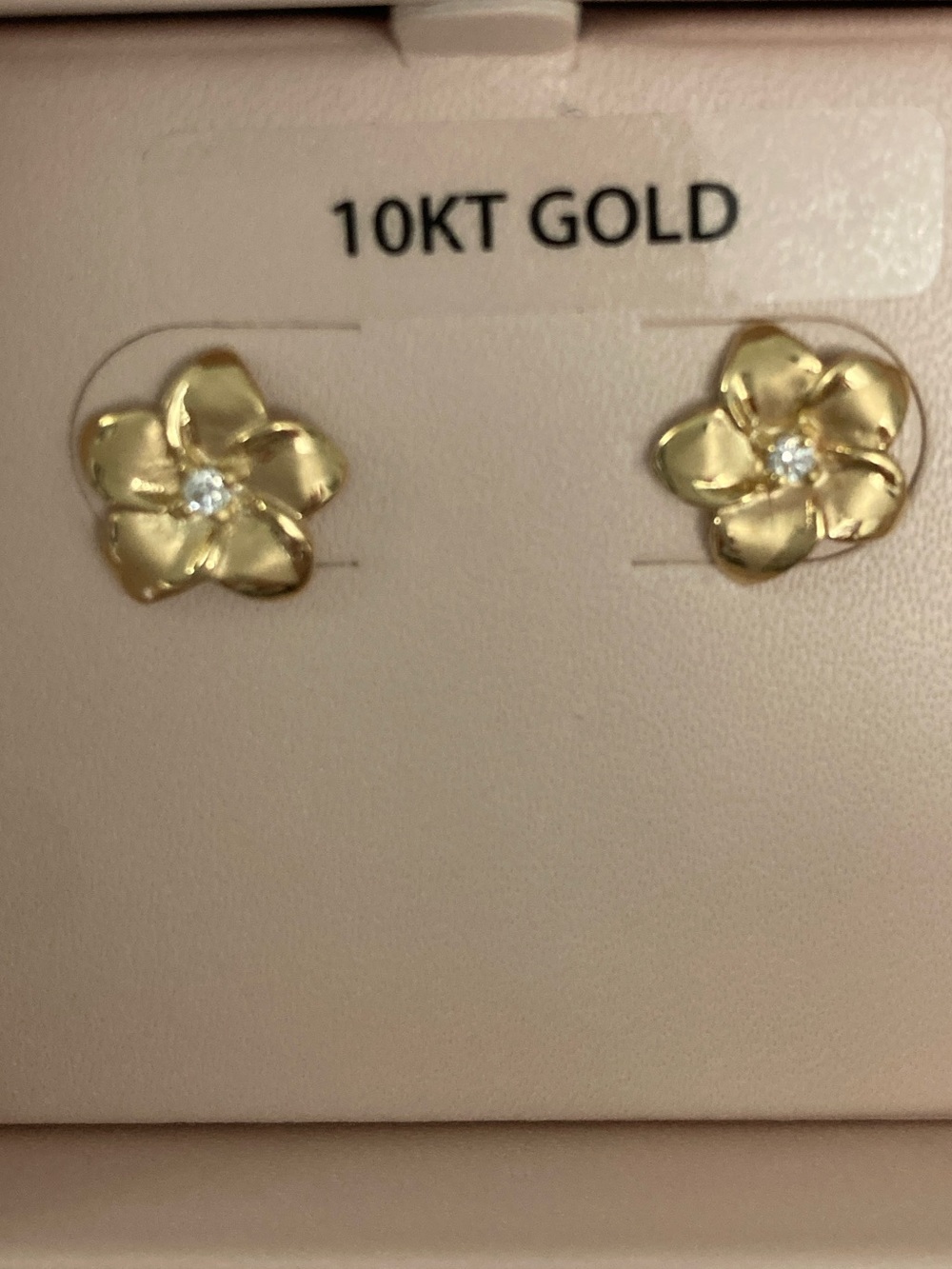 10KT Gold Floral Stud Earrings with Center Stone